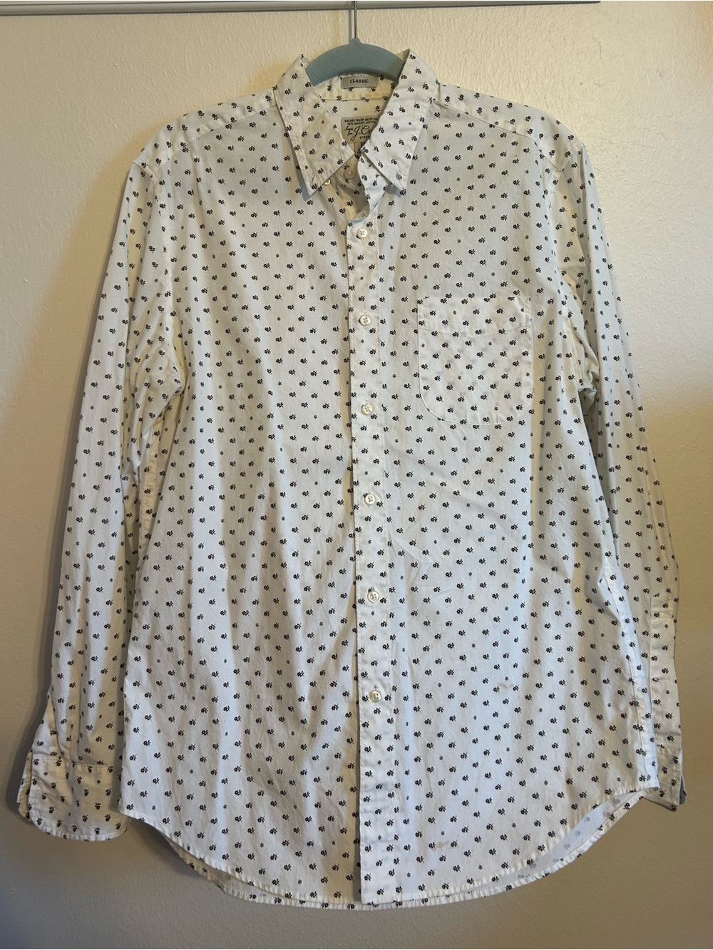 Men's White Printed Button-Down Shirt - Classic Collared Long Sleeve